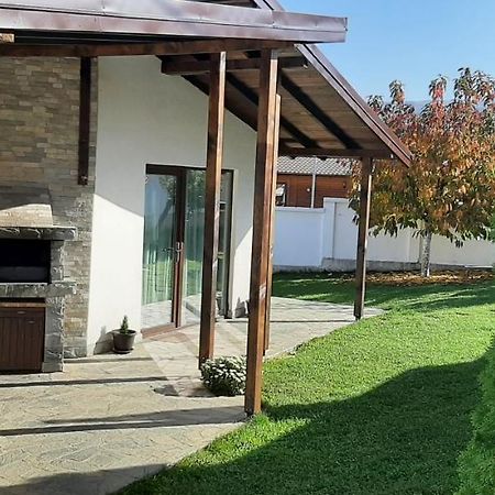 Villa Gardenia サパレヴァ・バニャ エクステリア 写真